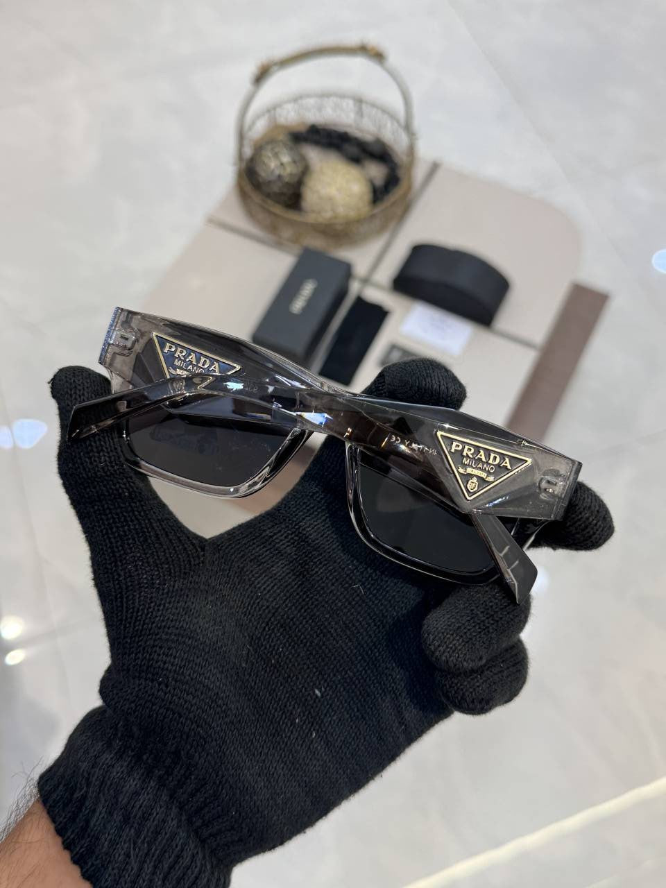 Prada_9322_Shine_grey