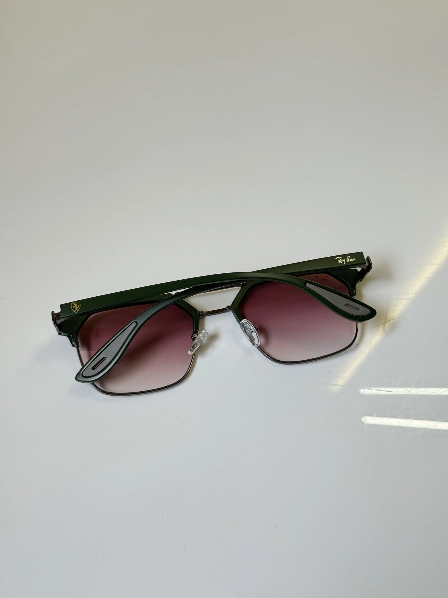 Rayban_04_Green_Pink