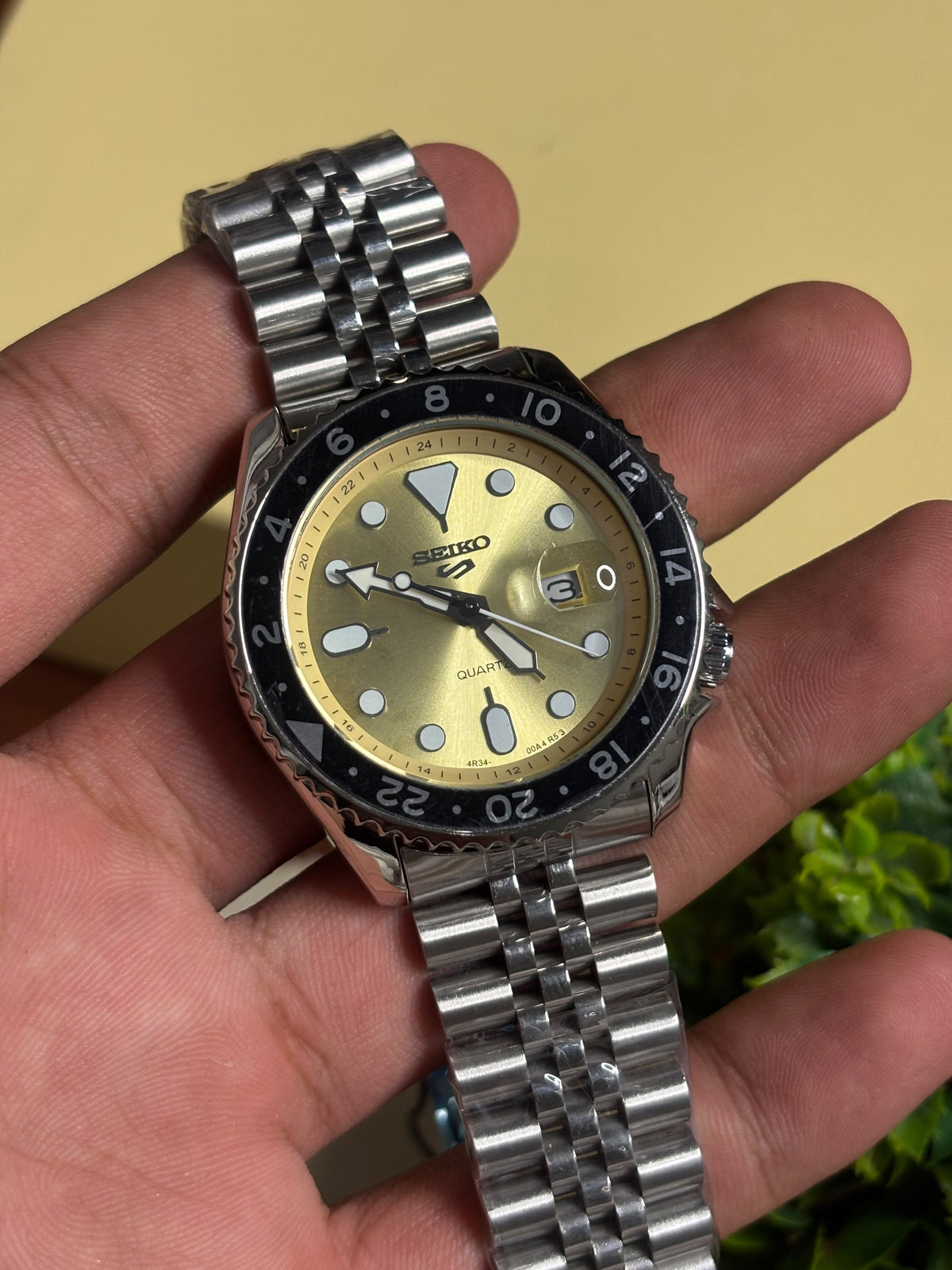 Seiko Gmt Master gold Dial