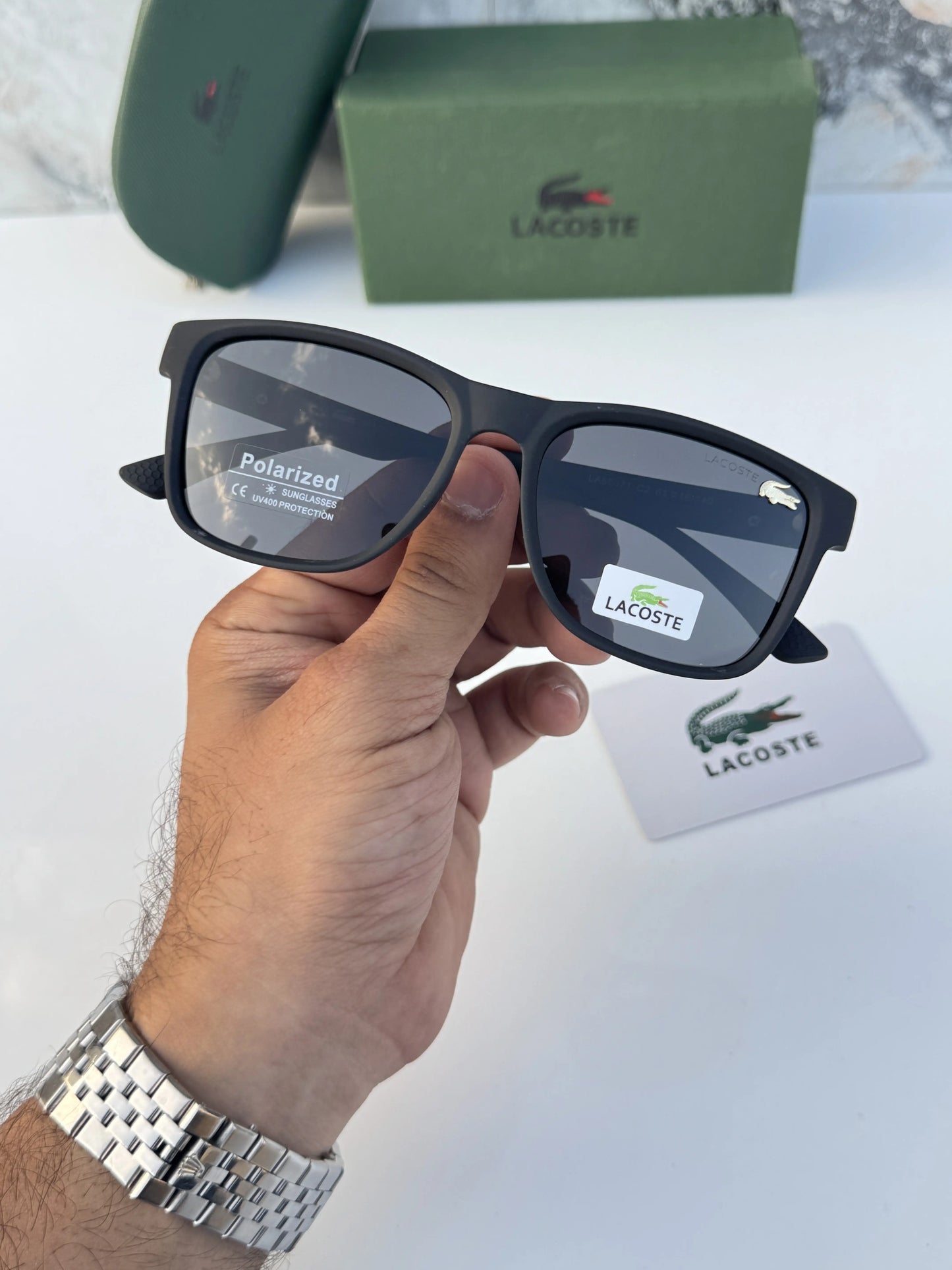 Lacoste_69071_matt_black
