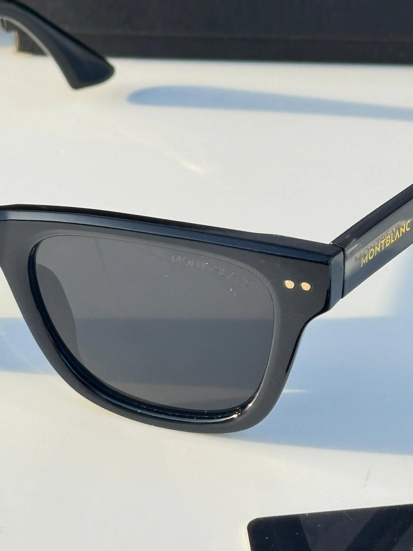 Mont_blanc_257_glossy_black
