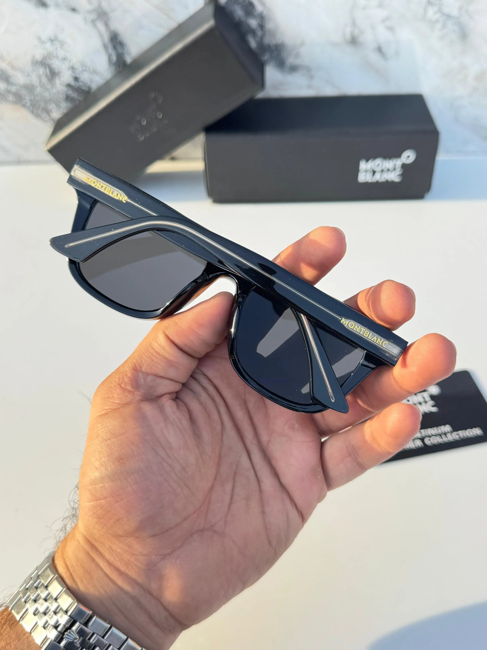 Mont_blanc_257_glossy_black