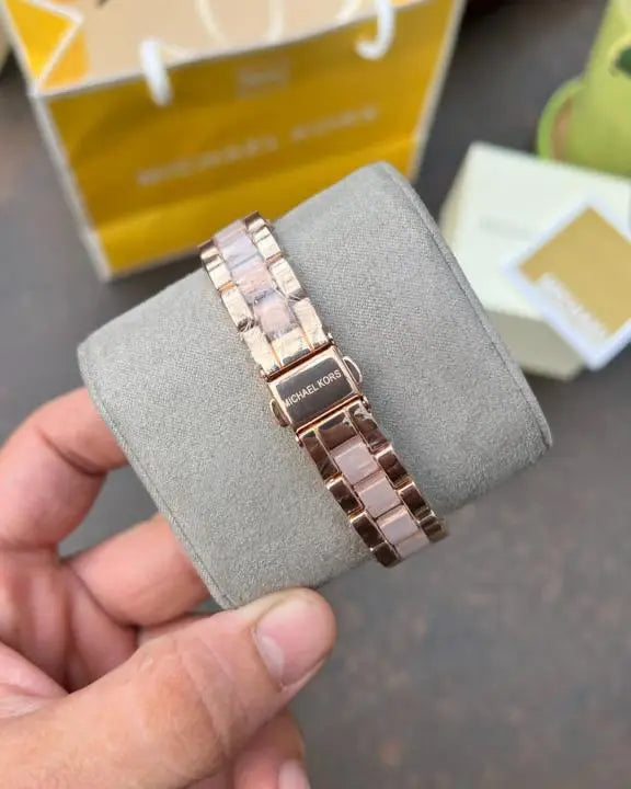 Michael_Kors Sofie