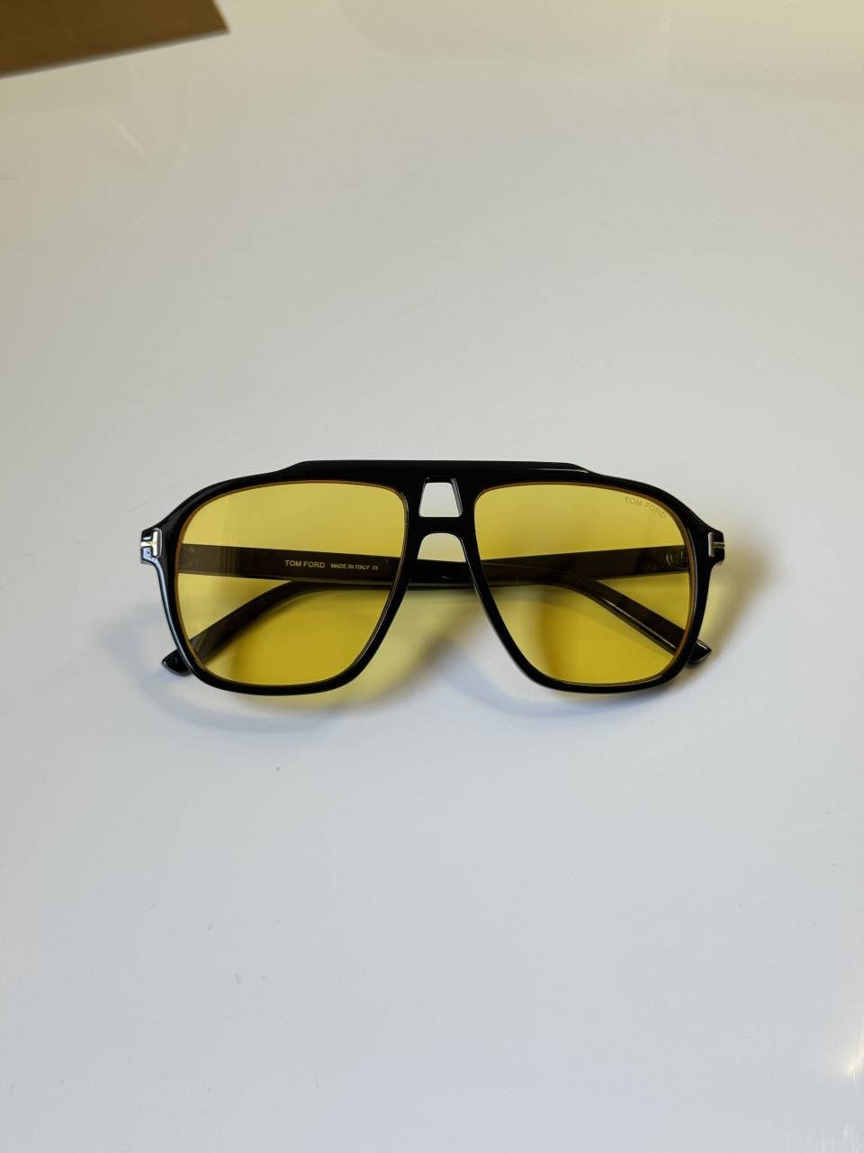 Tomford_300_Yellow_Black