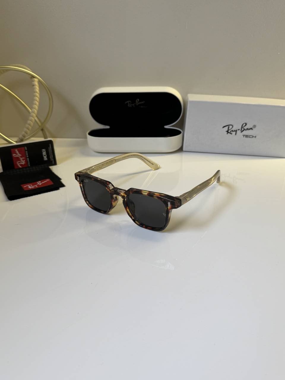 Rayban_1124_Tiger_Black