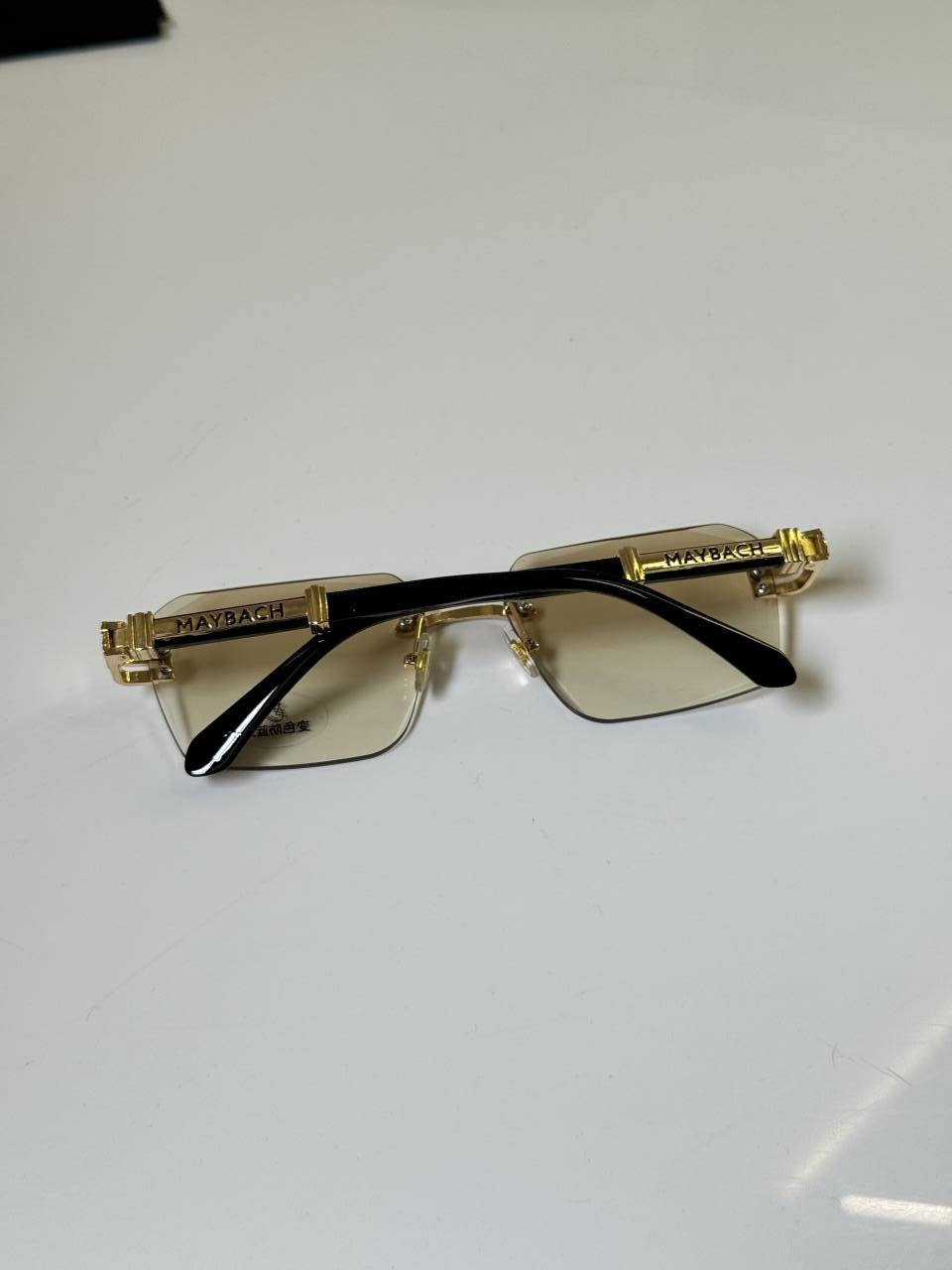Maybach_6601_Gold_Brown_Shaded