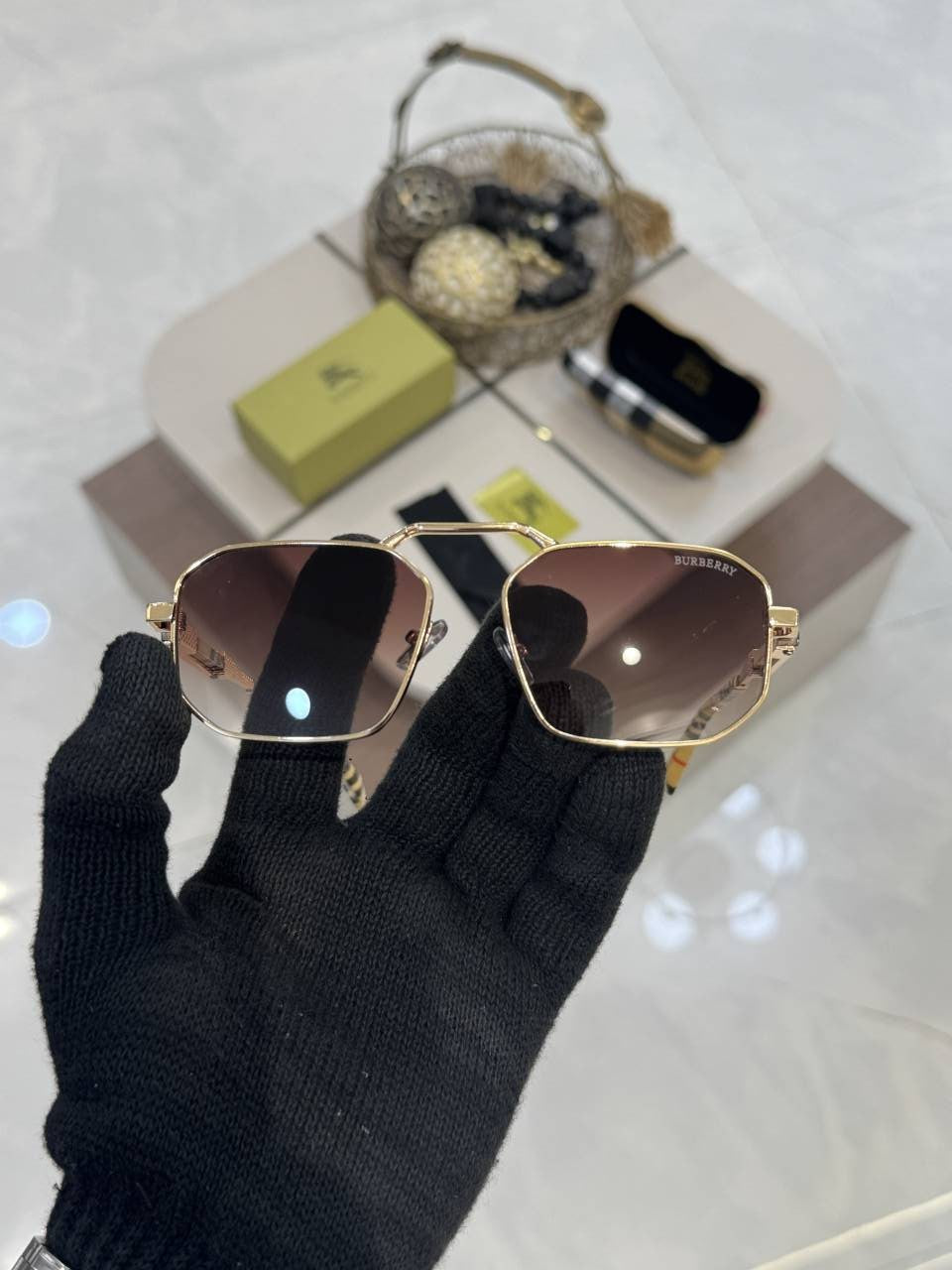 Burberry_9127_Brown_Gold