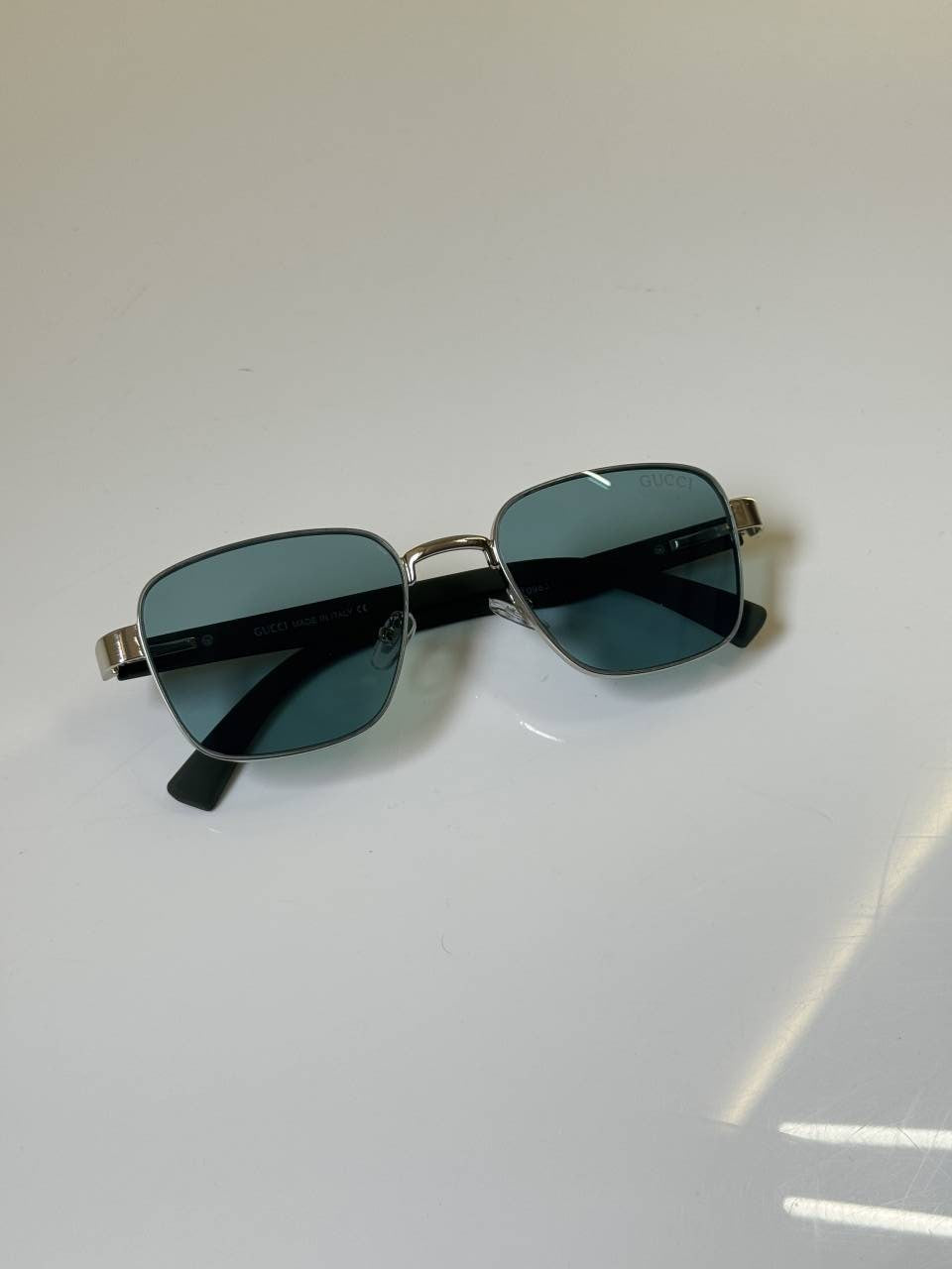 Guccu_983_Blue_Green