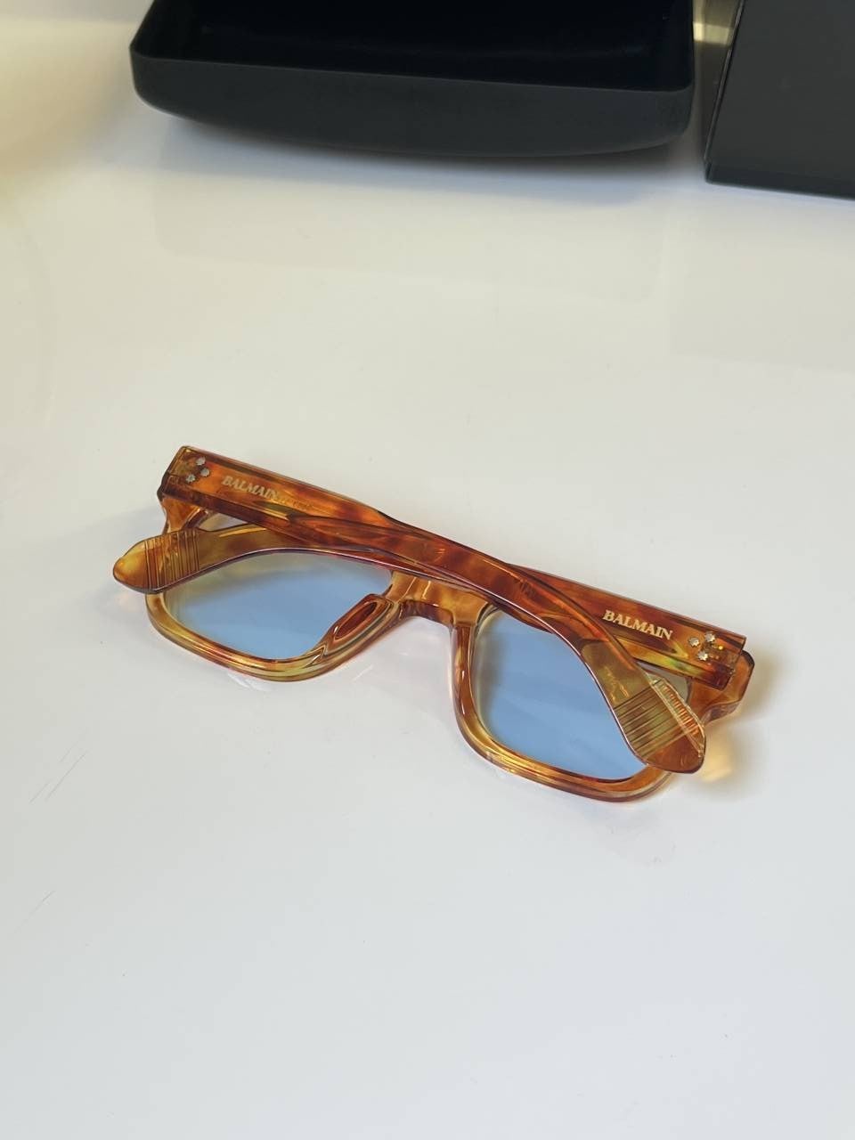 Balmaiin_3883_Orange_blue