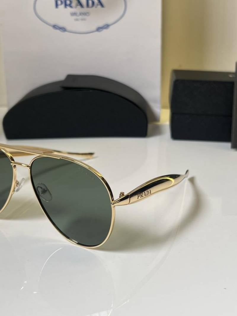 Pradda_122_Gold_Green