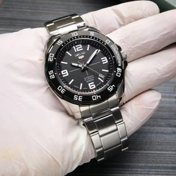 Seiko 5 Sports