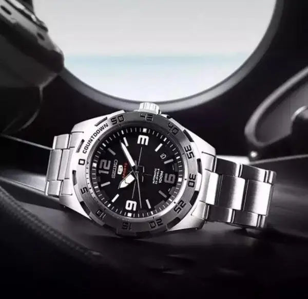 Seiko 5 Sports