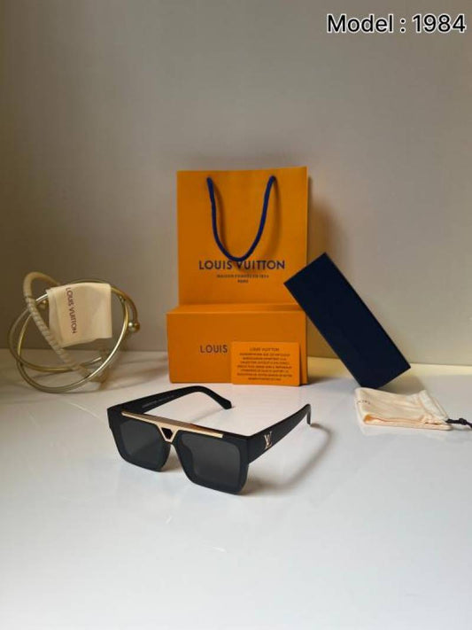 Louis_Vuitton_1984_Matt_Black