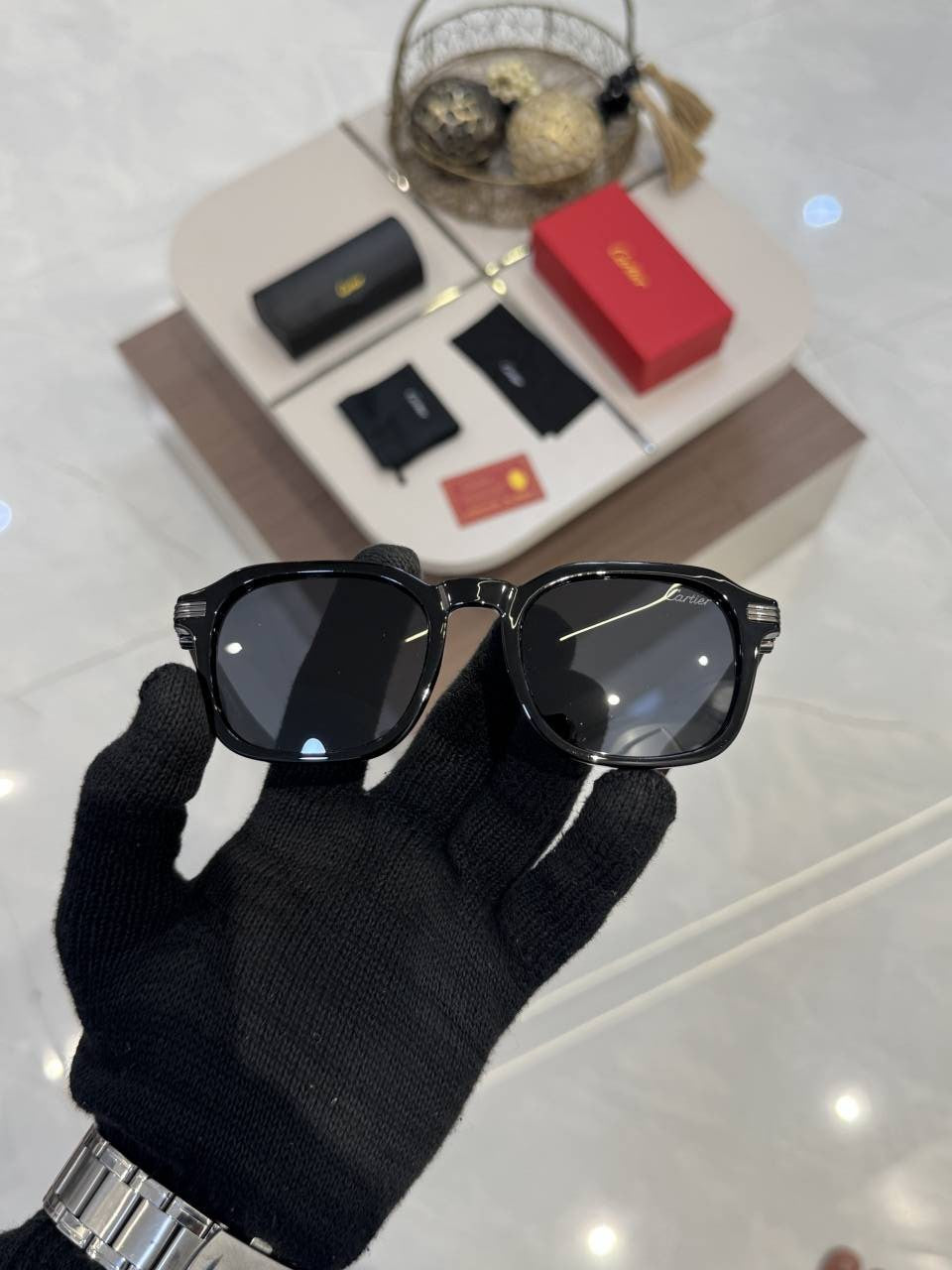 Cartier_4956_Black_Wood