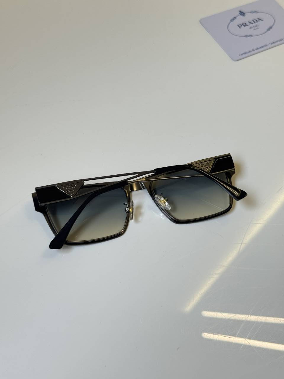 Prada_68079_Grey_Green