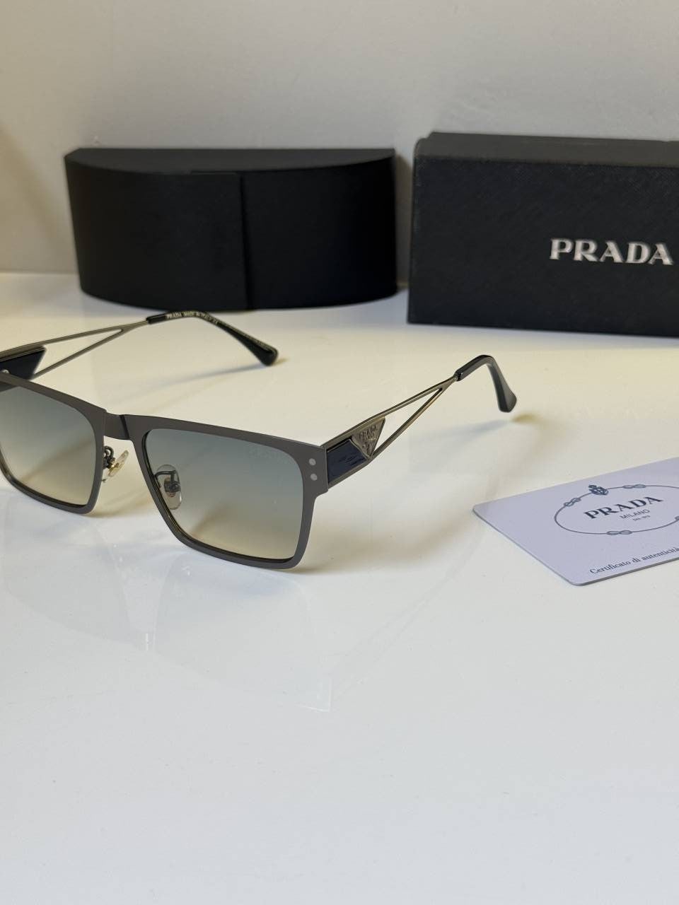 Prada_68079_Grey_Green