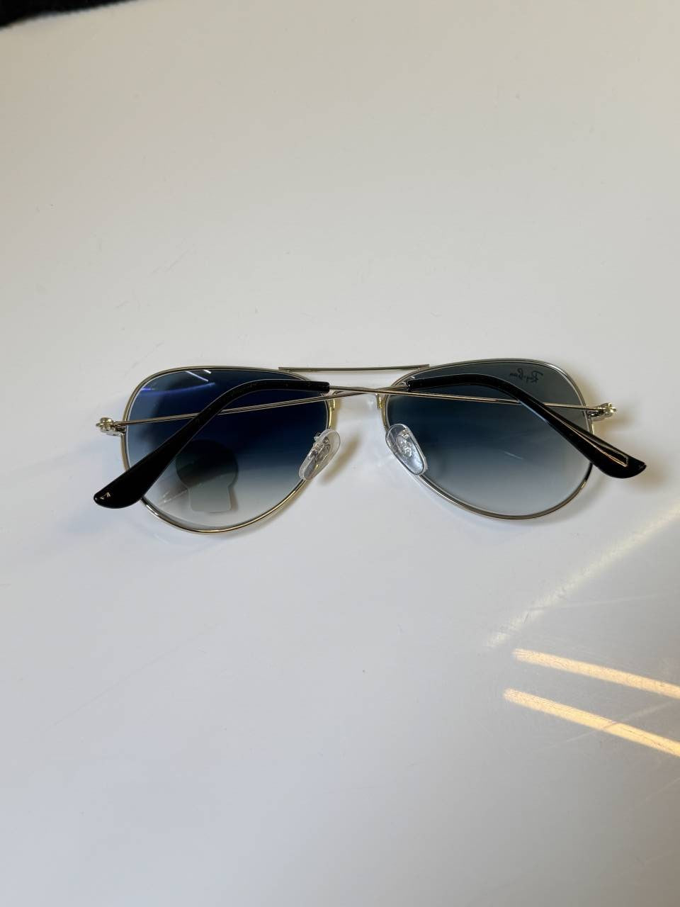 Rayban_3025_Silver_Blue_Shaded_aviator