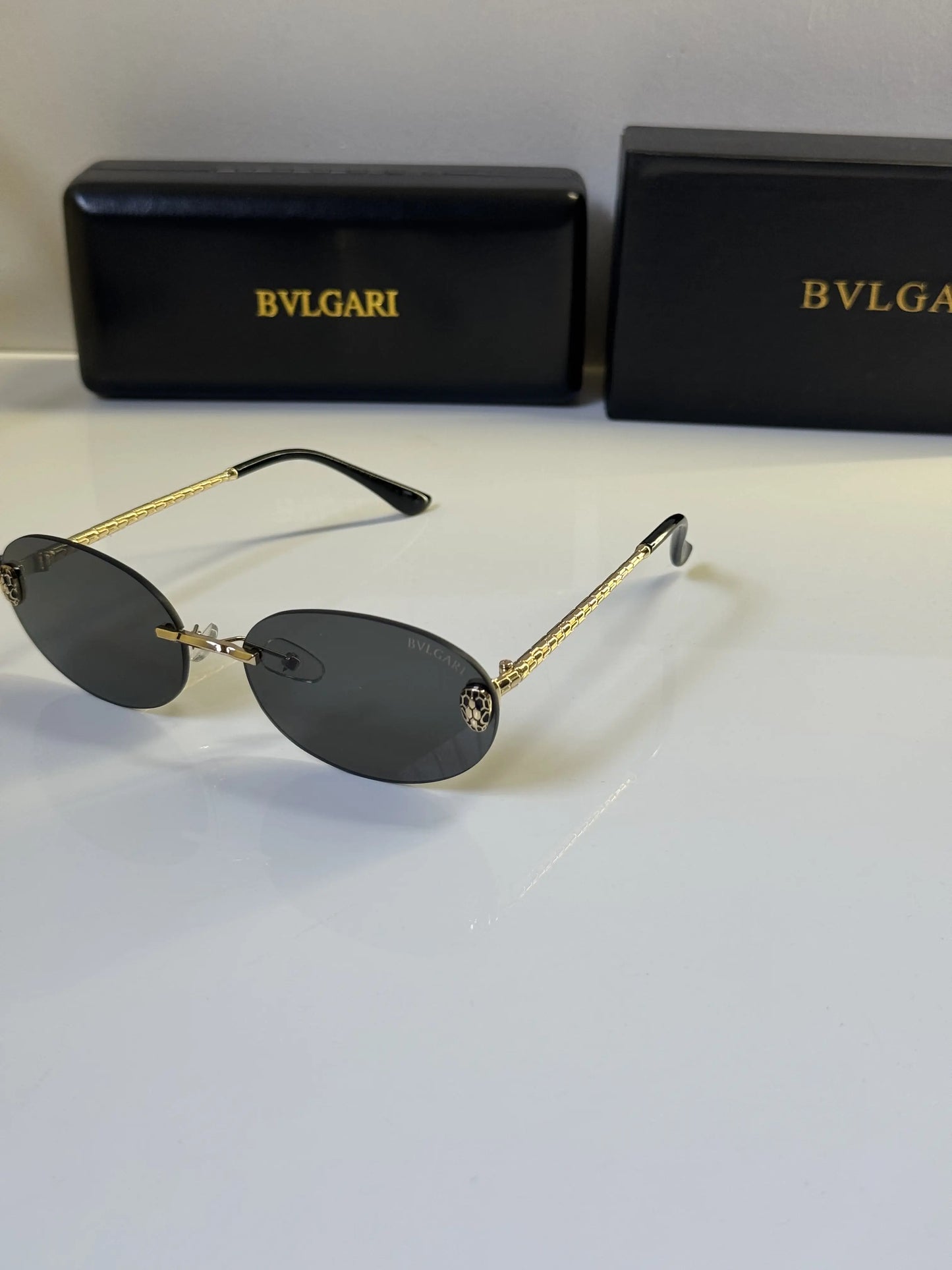 Bvlgari_39_Gold_Black