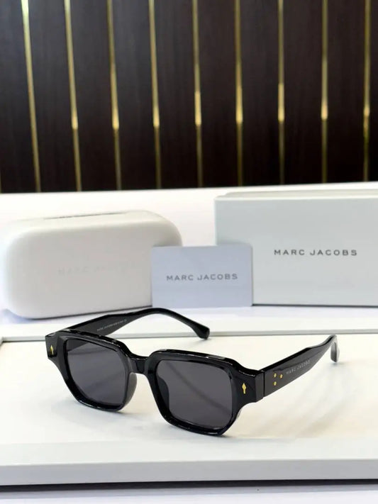 _Marc_jacobs_M11-10_blk