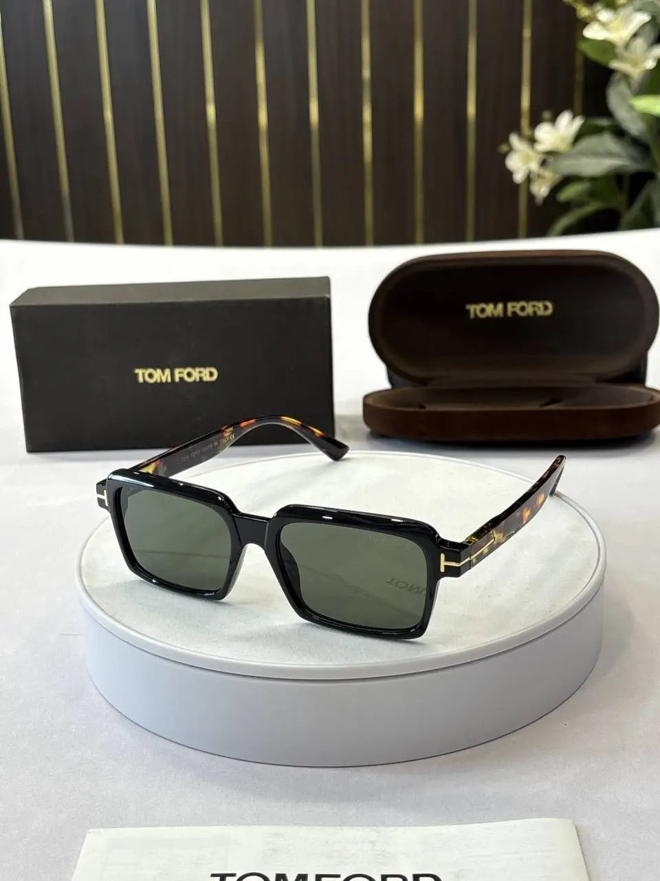_Tom_ford_M11-46_