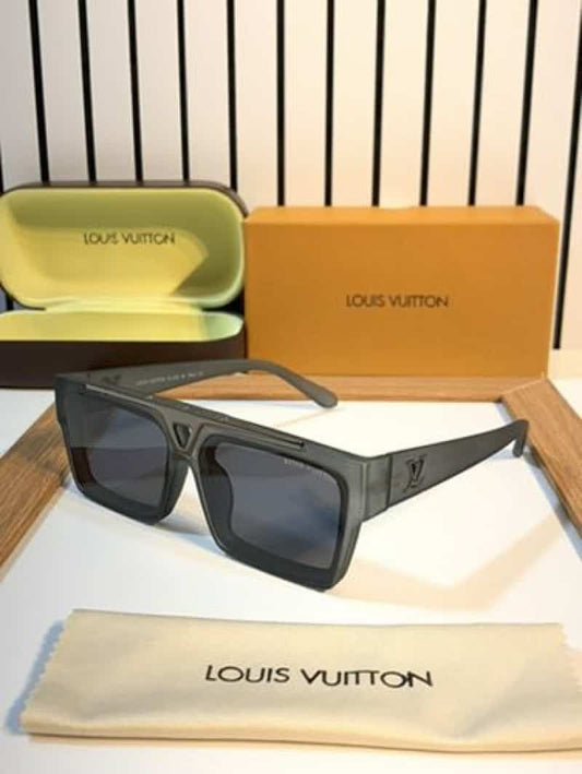 Louis vuitton 1984 grey