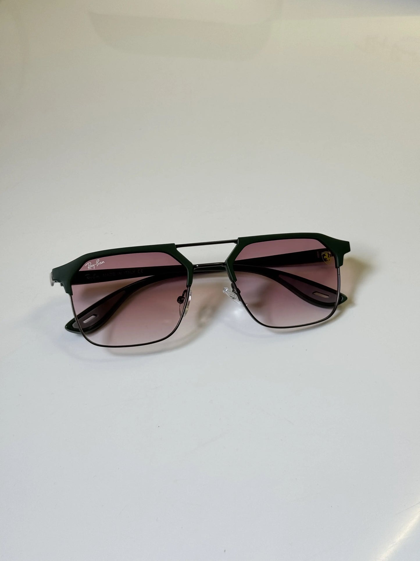 Rayban_04_Green_Pink