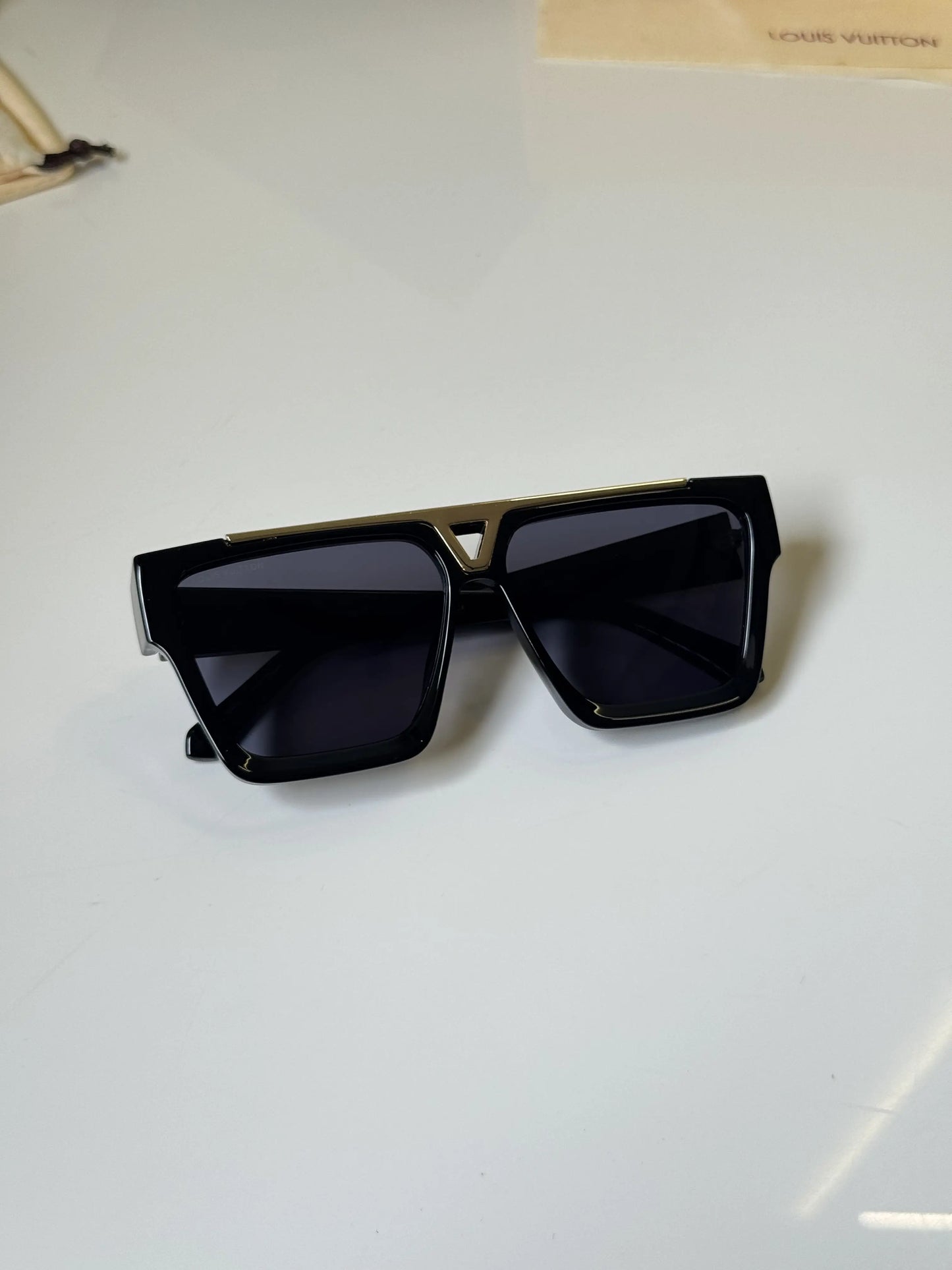 Louis_Vuitton_6129_Black