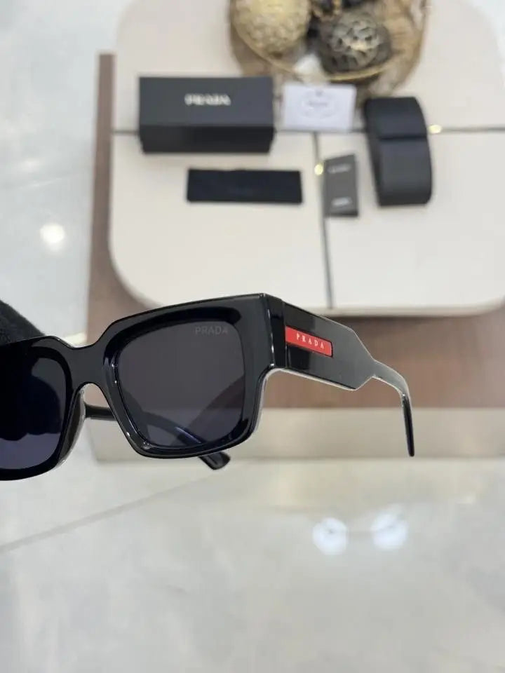 Prada 2333 Glossy Black