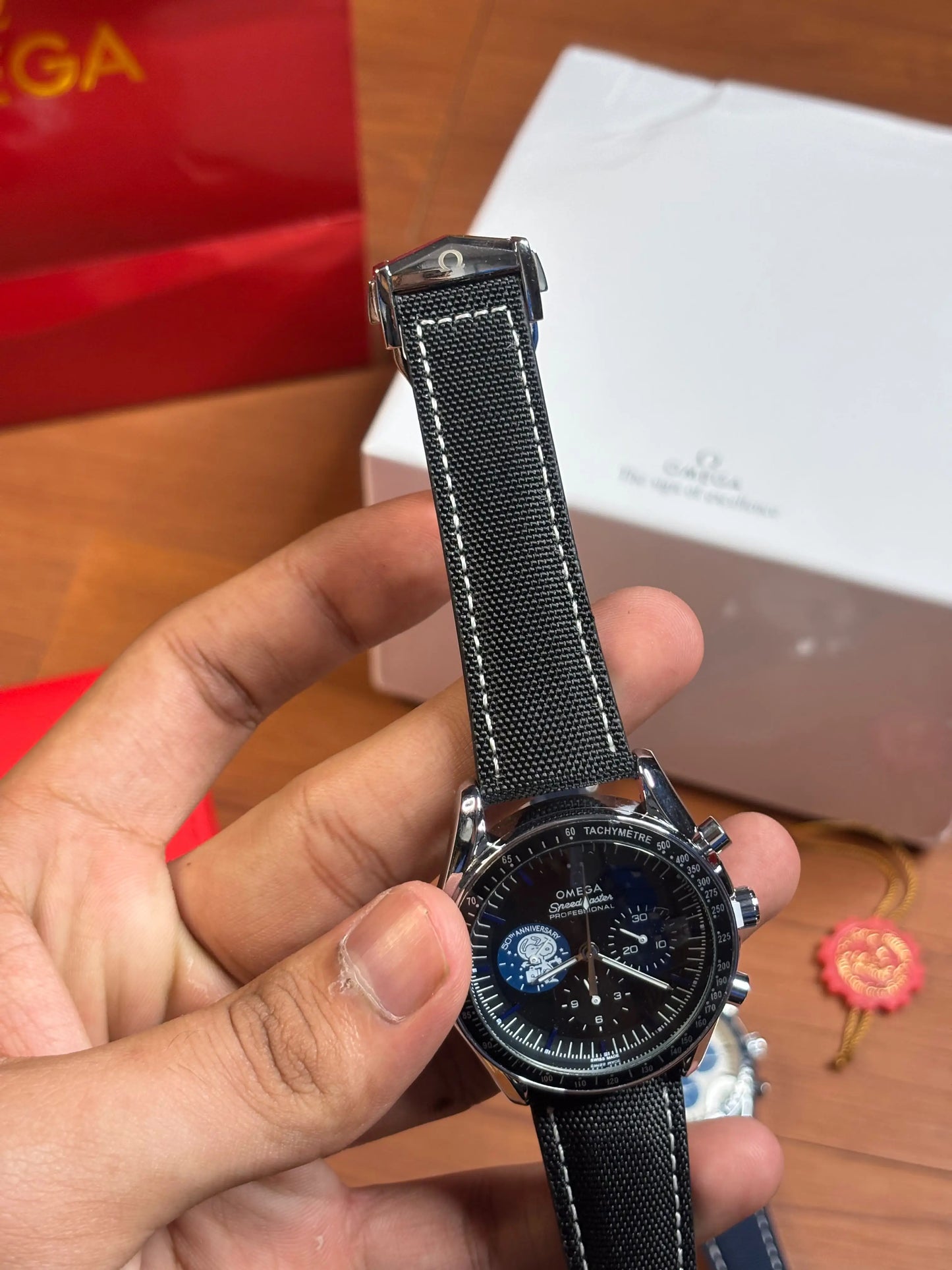 Omeg_a Speedmaster Black Snoopy