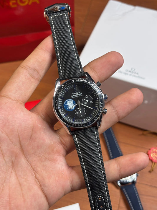 Omeg_a Speedmaster Black Snoopy