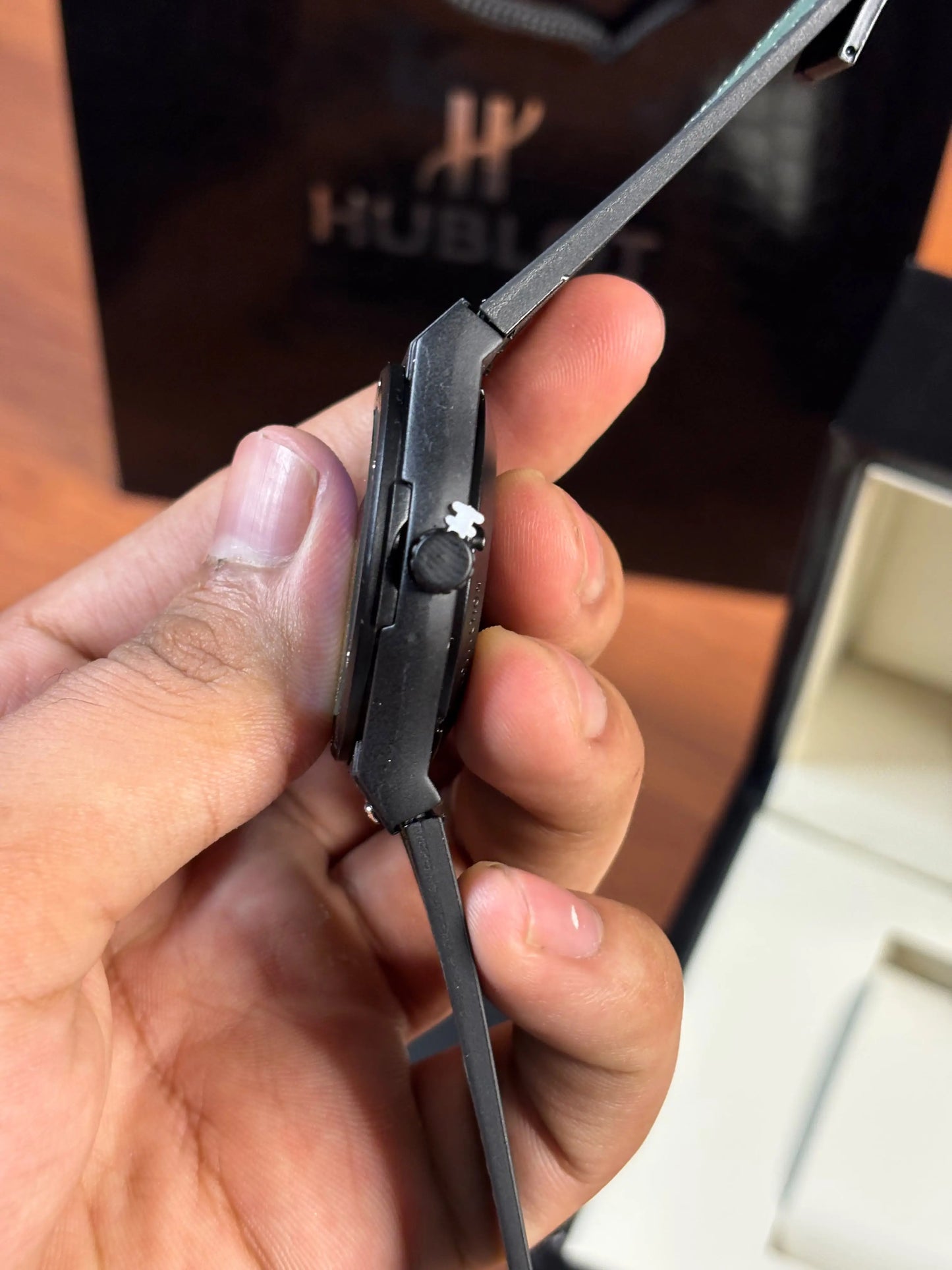 Hublot Classic Fusion Tourbillon HB0011
