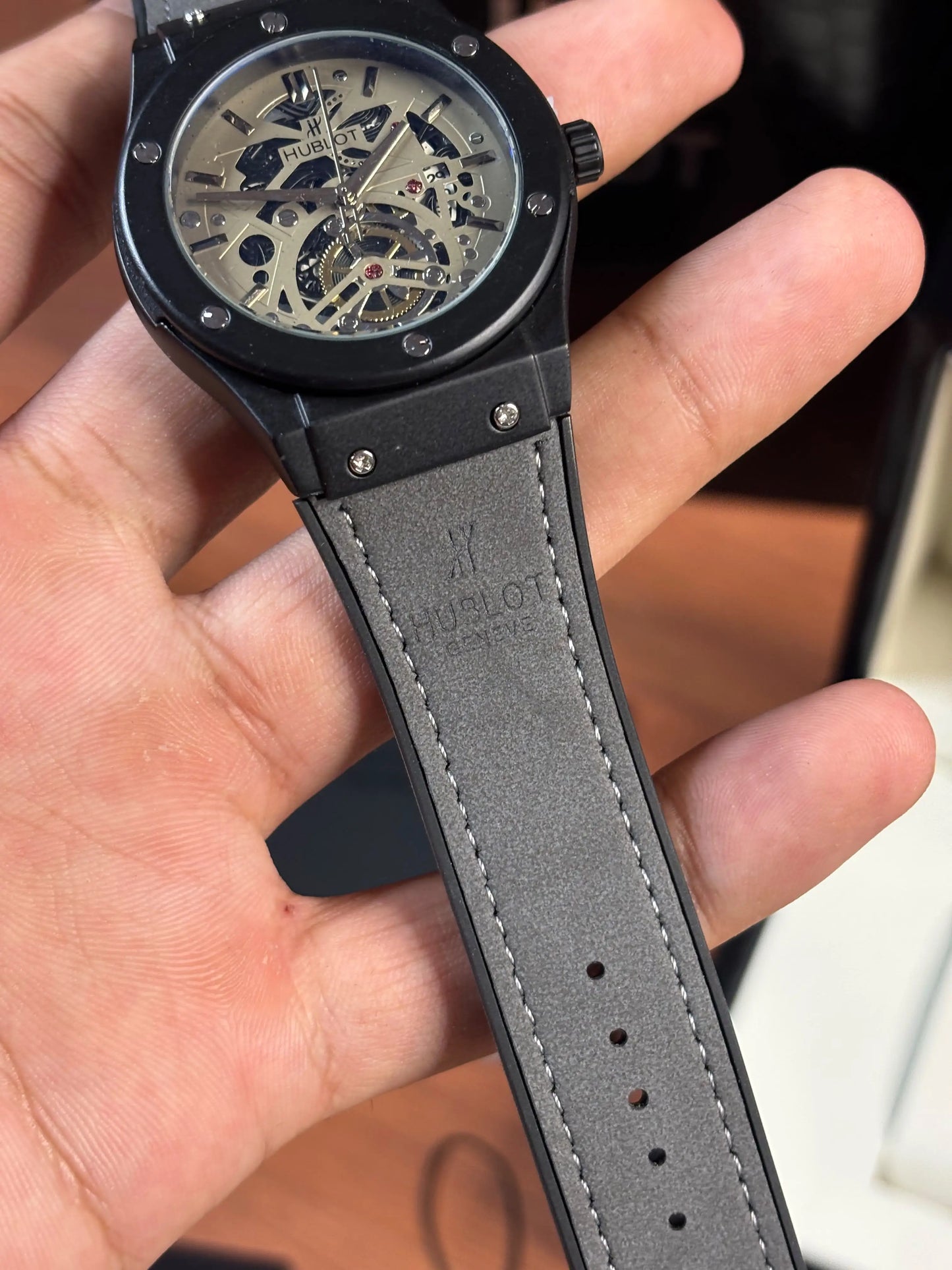 Hublot Classic Fusion Tourbillon HB0011