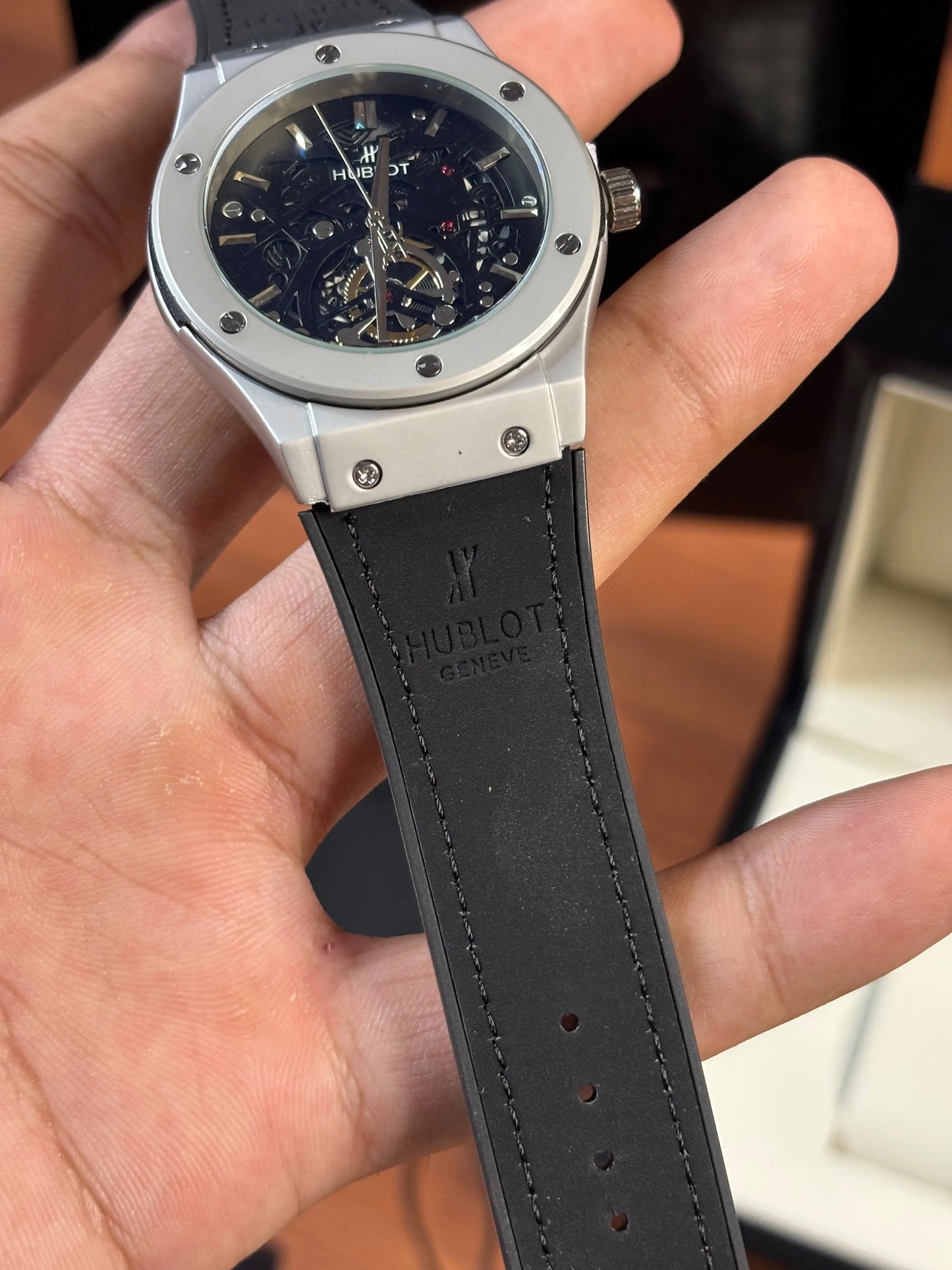 Hublot Classic Fusion Tourbillon HB0011