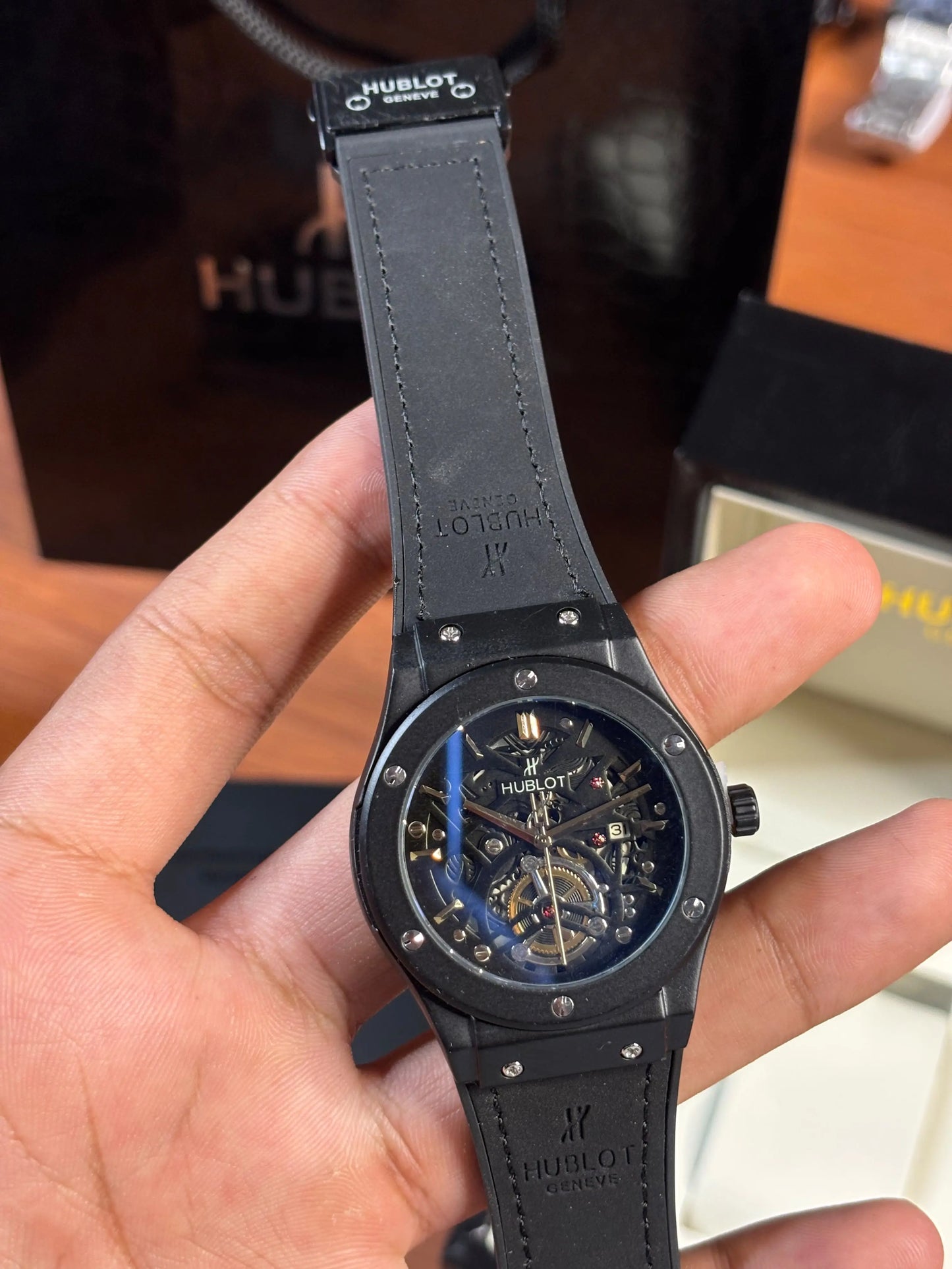 Hublot Classic Fusion Tourbillon HB0011