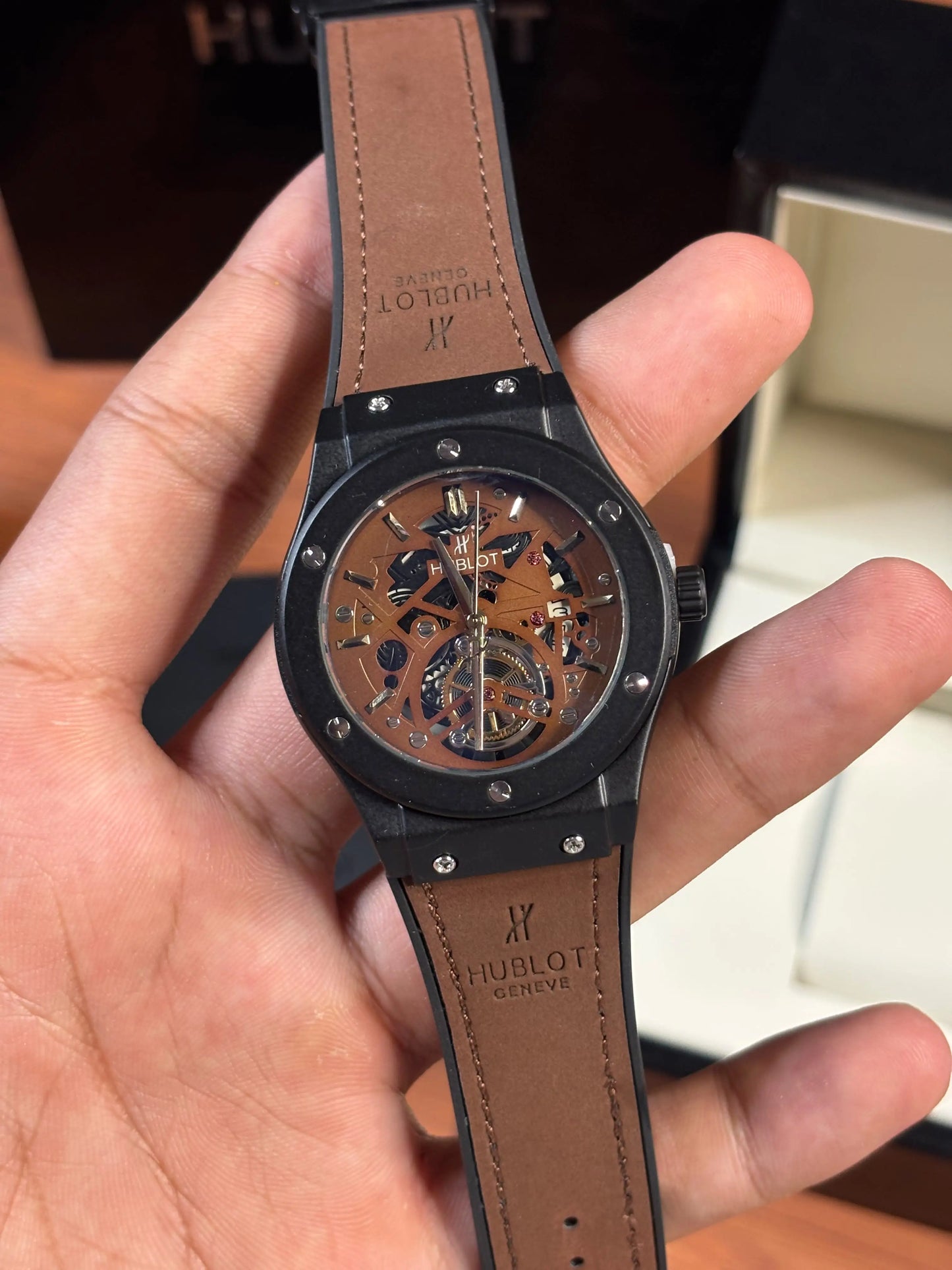Hublot Classic Fusion Tourbillon HB0011
