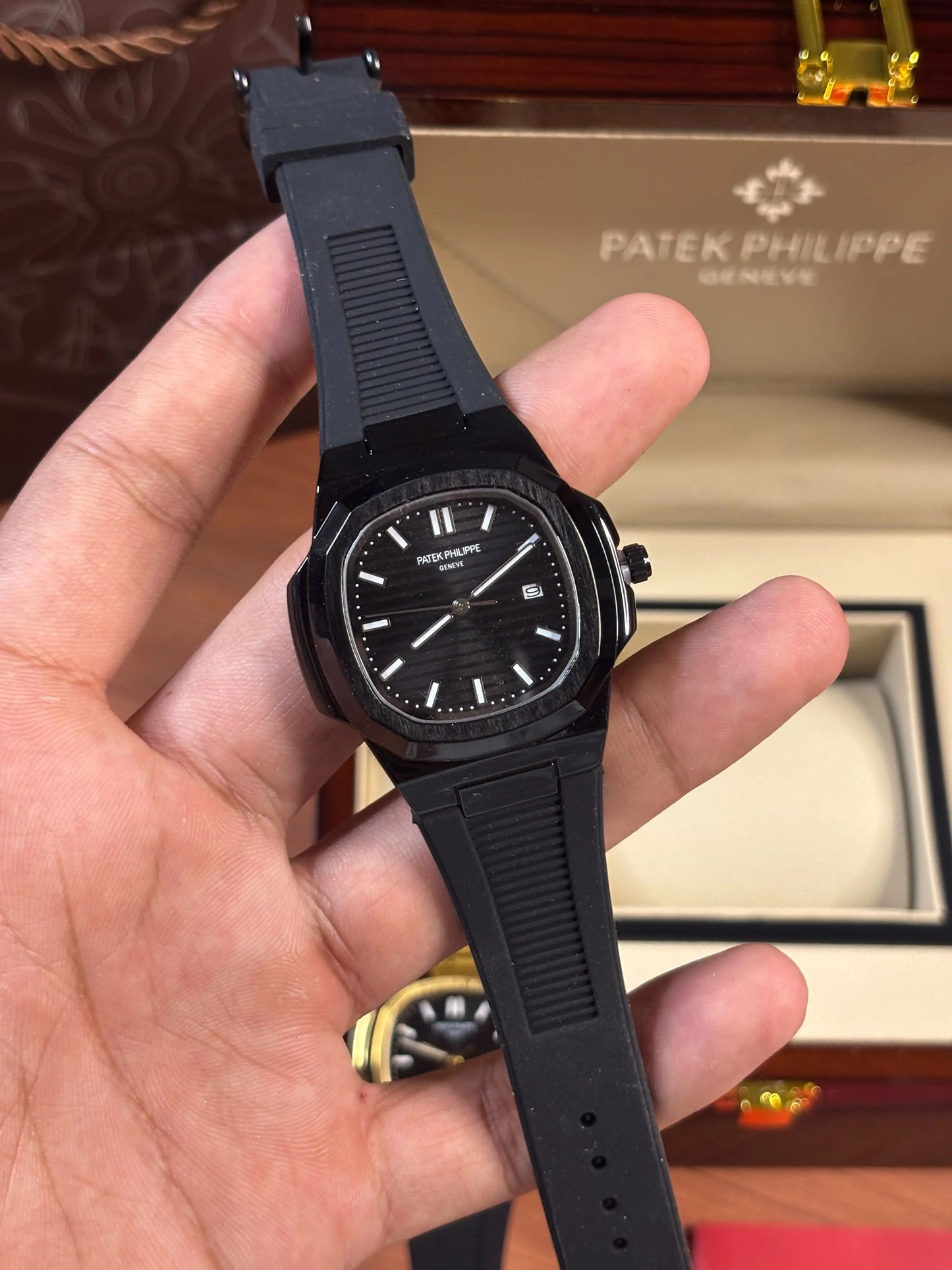 Pate_k Philippe Nautilis Coin 5711