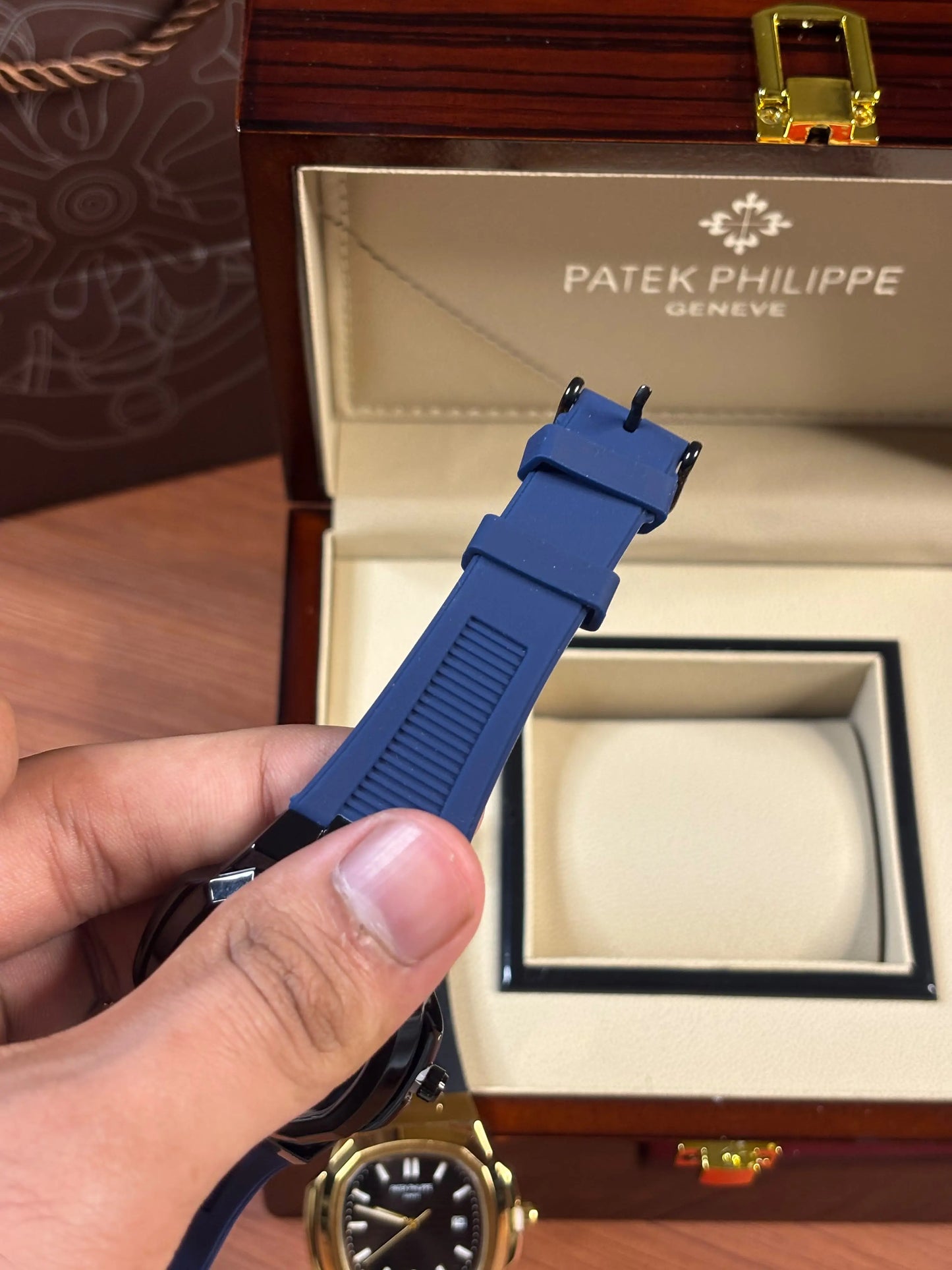Pate_k Philippe Nautilis Coin 5711