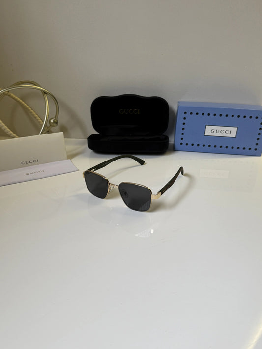 Gucci_983_Gold_Green