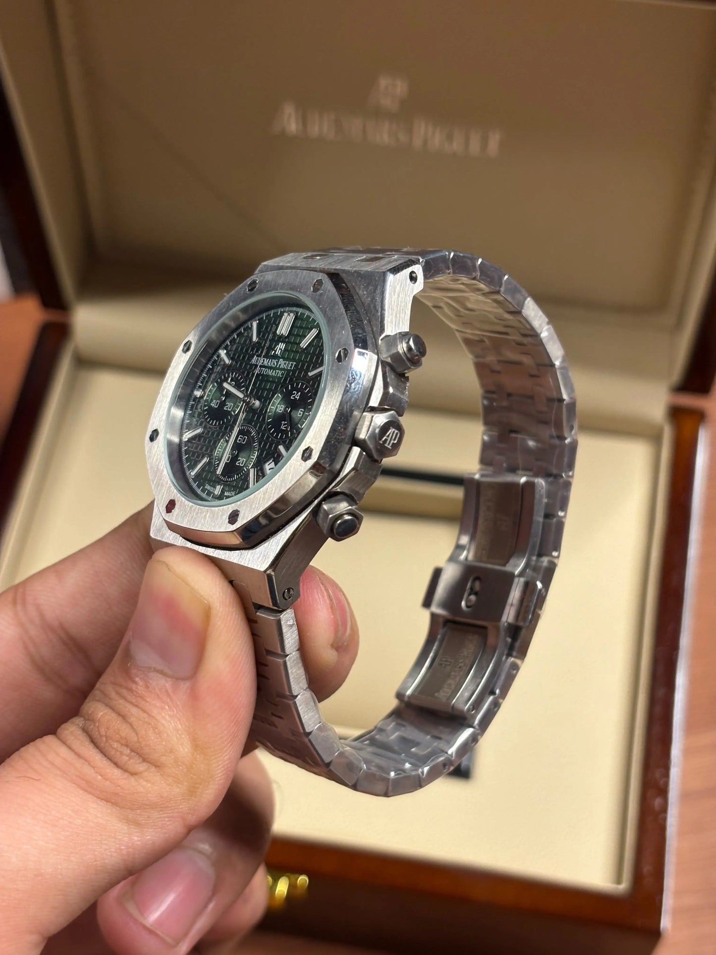 Audemars pigue_t Royal Oak Chronograph Green