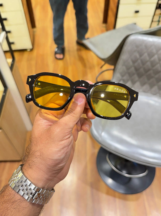 Prada_331_black_yellow