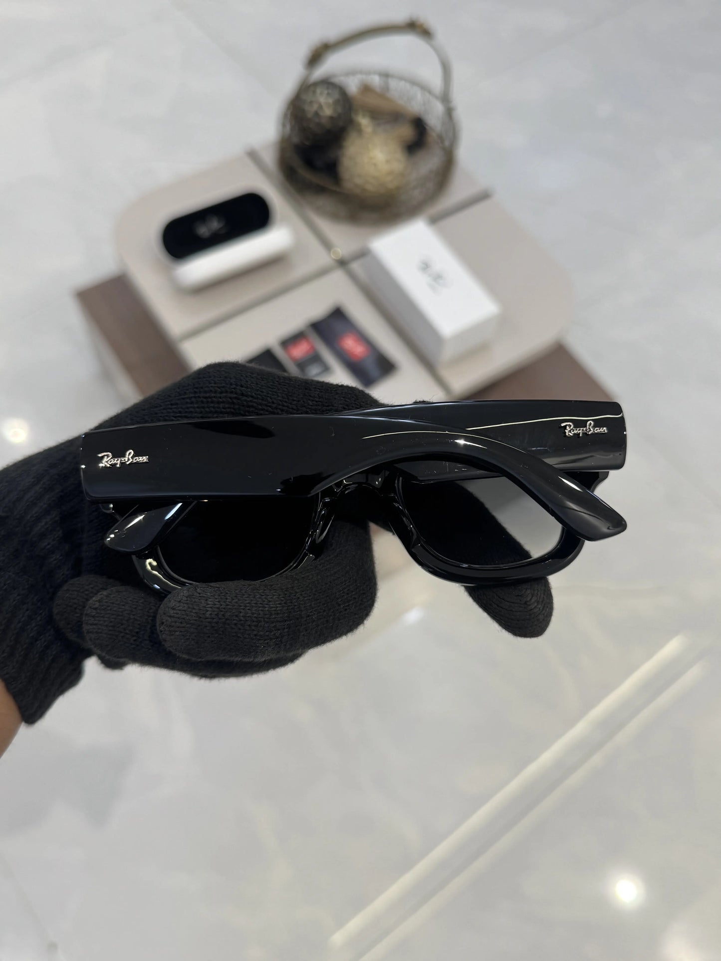 Rayban_600_Black_Blue_Shaded
