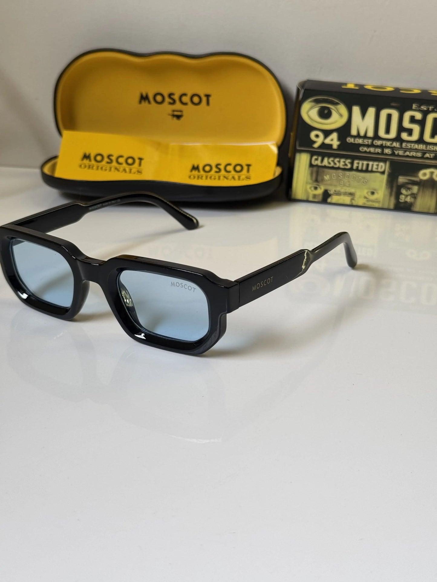 Moscot_3887_Black_Blue