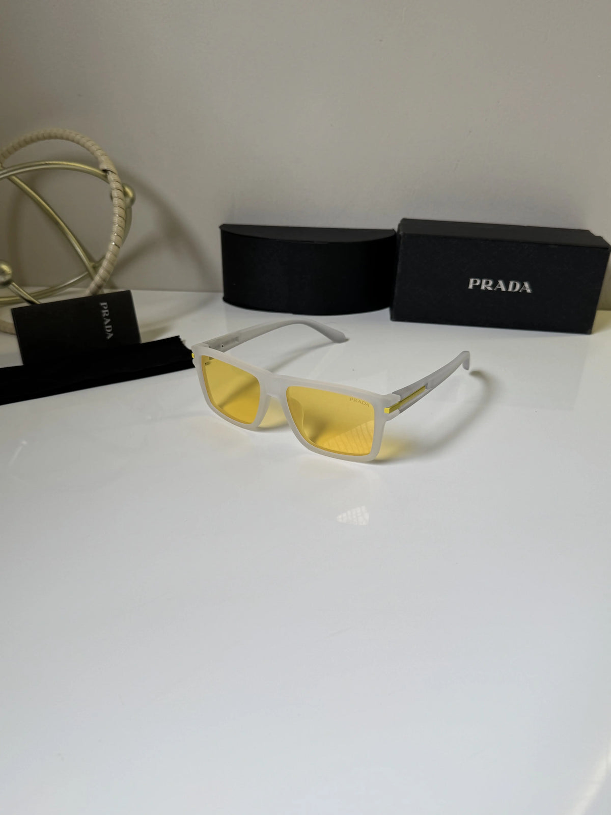 PR _5100_Ice_Yellow