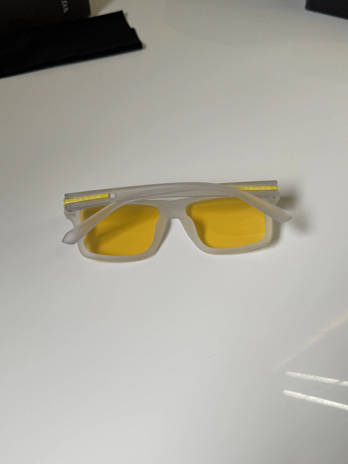 PR _5100_Ice_Yellow