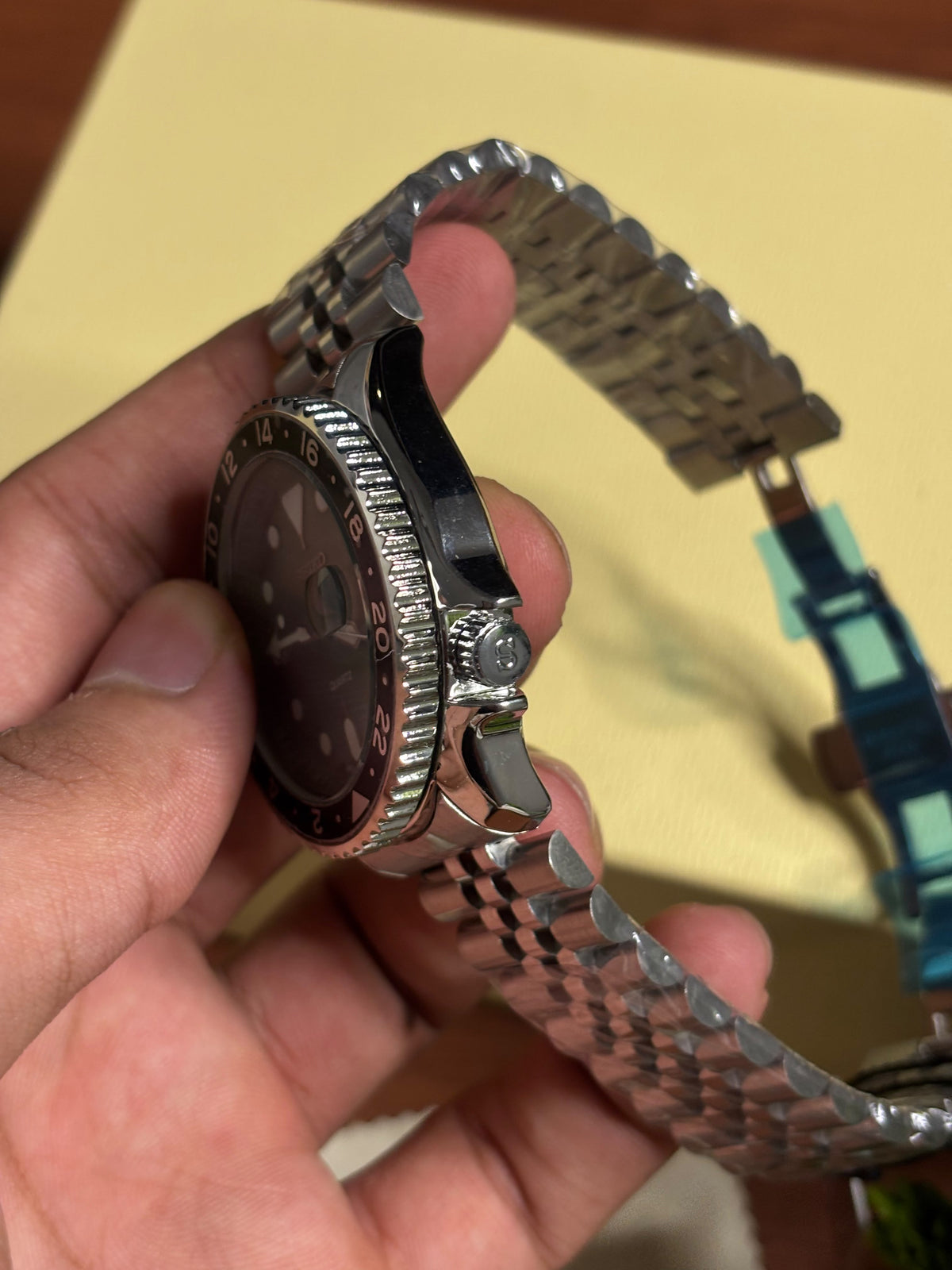 Seiko Gmt Master gold Dial