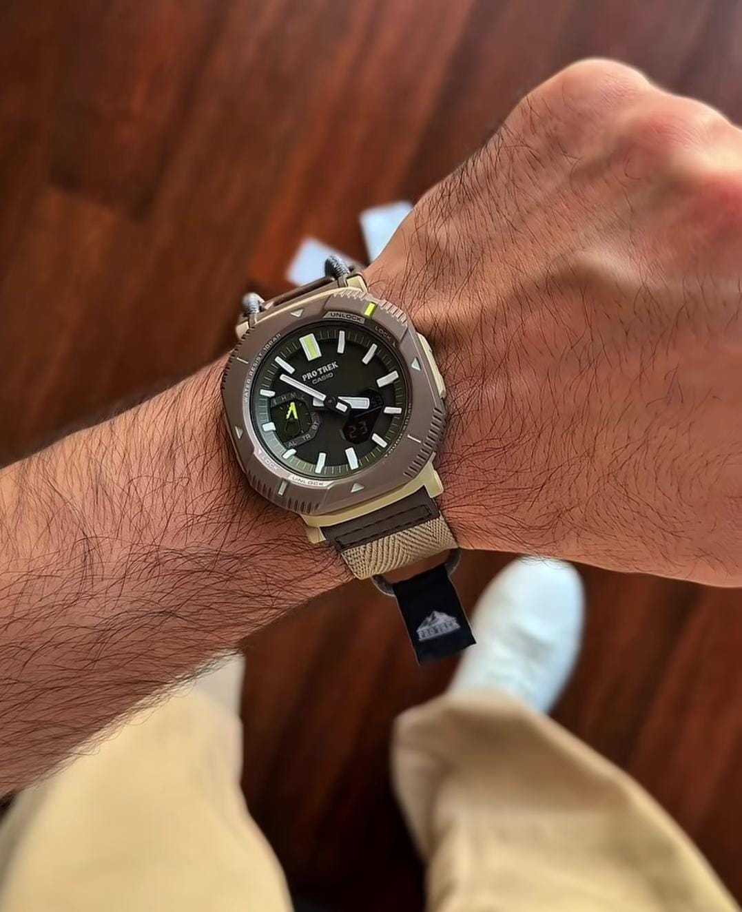 Casio Pro Trek PRJ-B001B-2