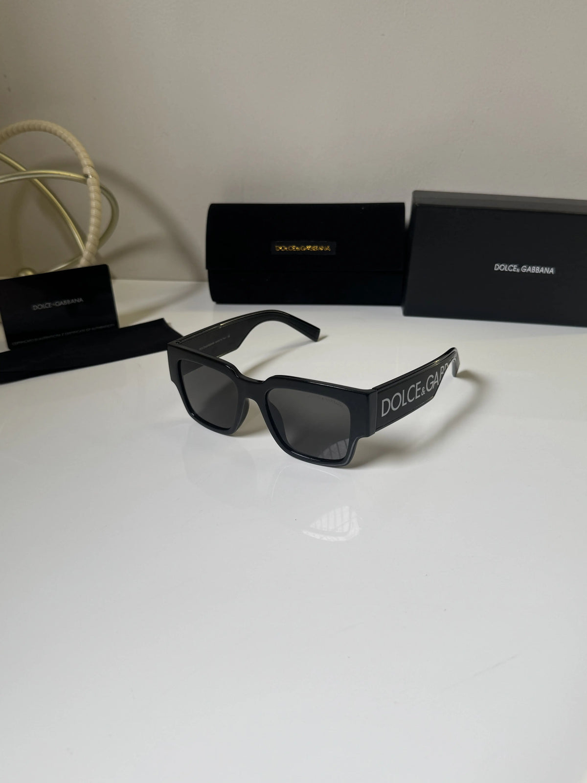 DG _6184_Black