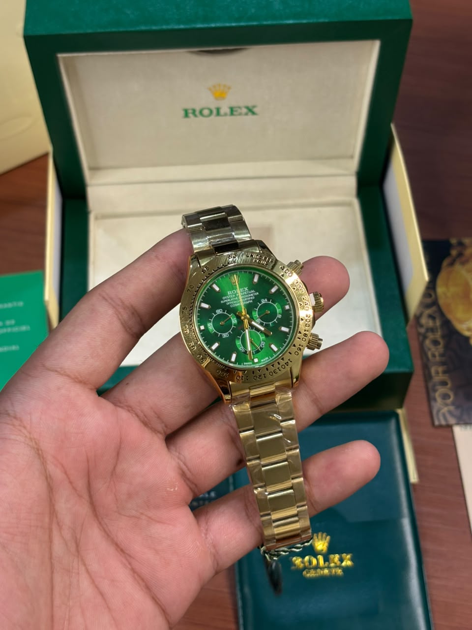 Role_x Daytona Oyster Perpetual Green Dial